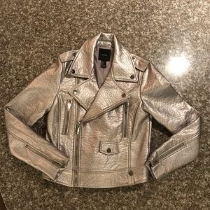 🙌METALLIC FOREVER 21 JACKET